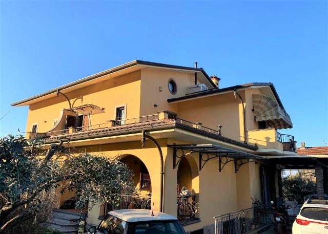 Two-family villa, Montignoso - Photo 1