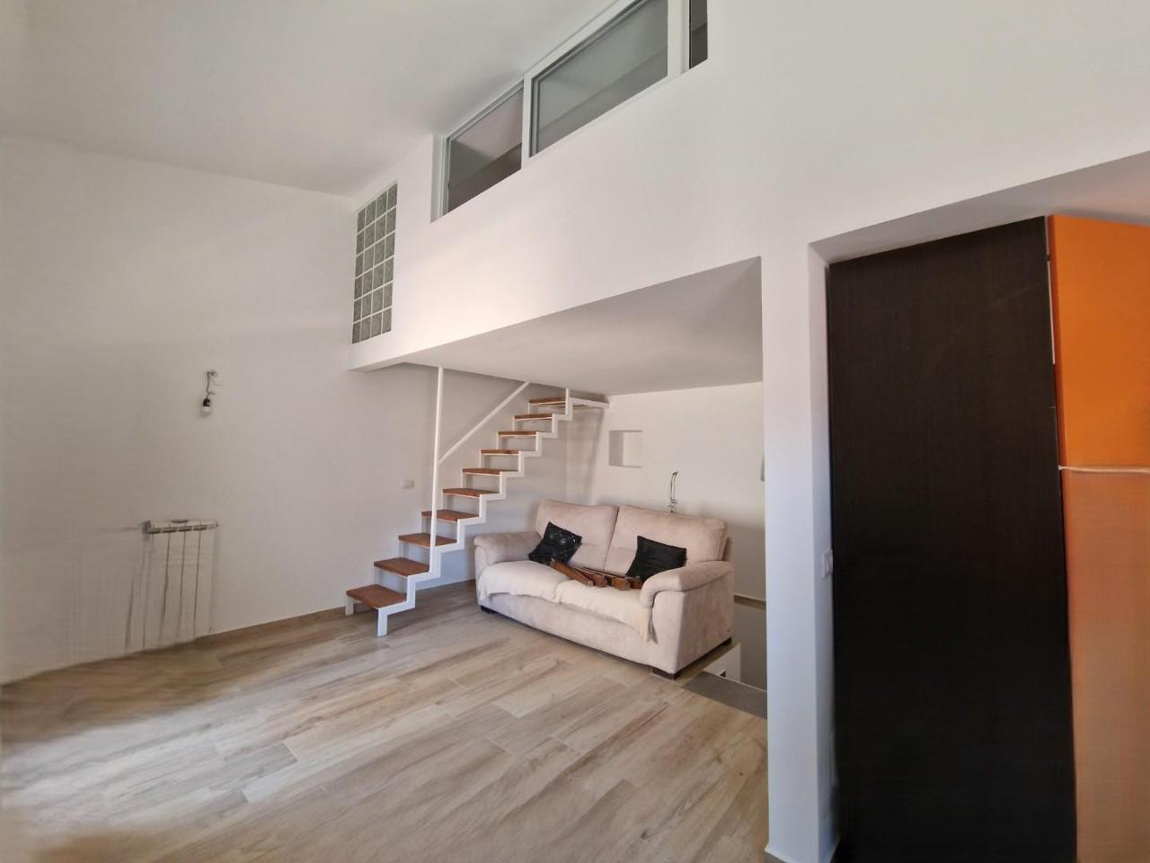 appartamento in vendita a Carrara in zona Bedizzano