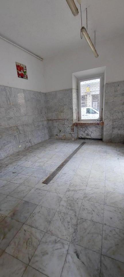 Negozio in , Carrara, {3} - Foto 2