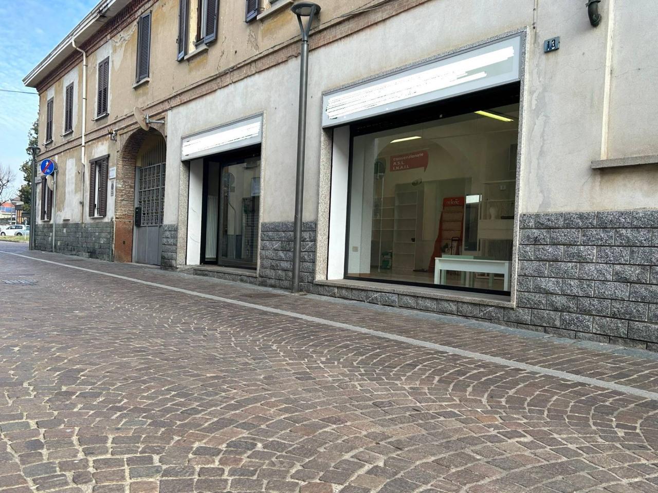 Negozio in Via Sant'Anna 13, Solbiate Olona, {3} - Foto 2