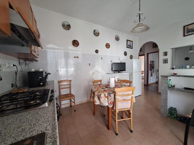 4-room flat in Via Italia 72, Bolano - Photo 1