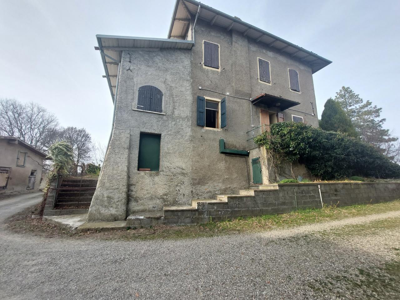 Casa colonica in vendita a Valsamoggia