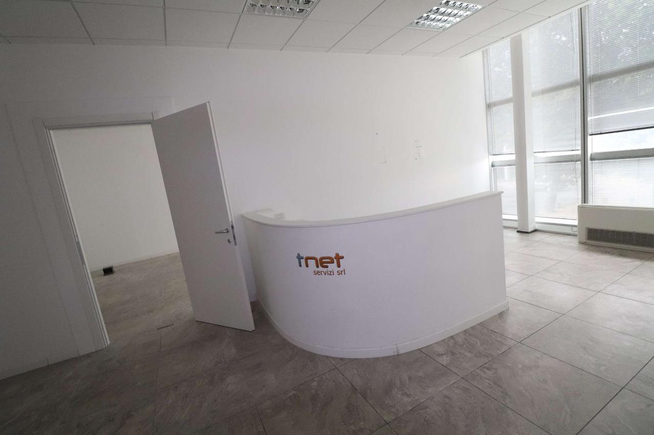 Ufficio in Via Zanellini 15, Mantova, {3} - Foto 2