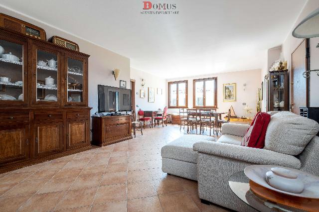 3-room flat, Moglia - Photo 1