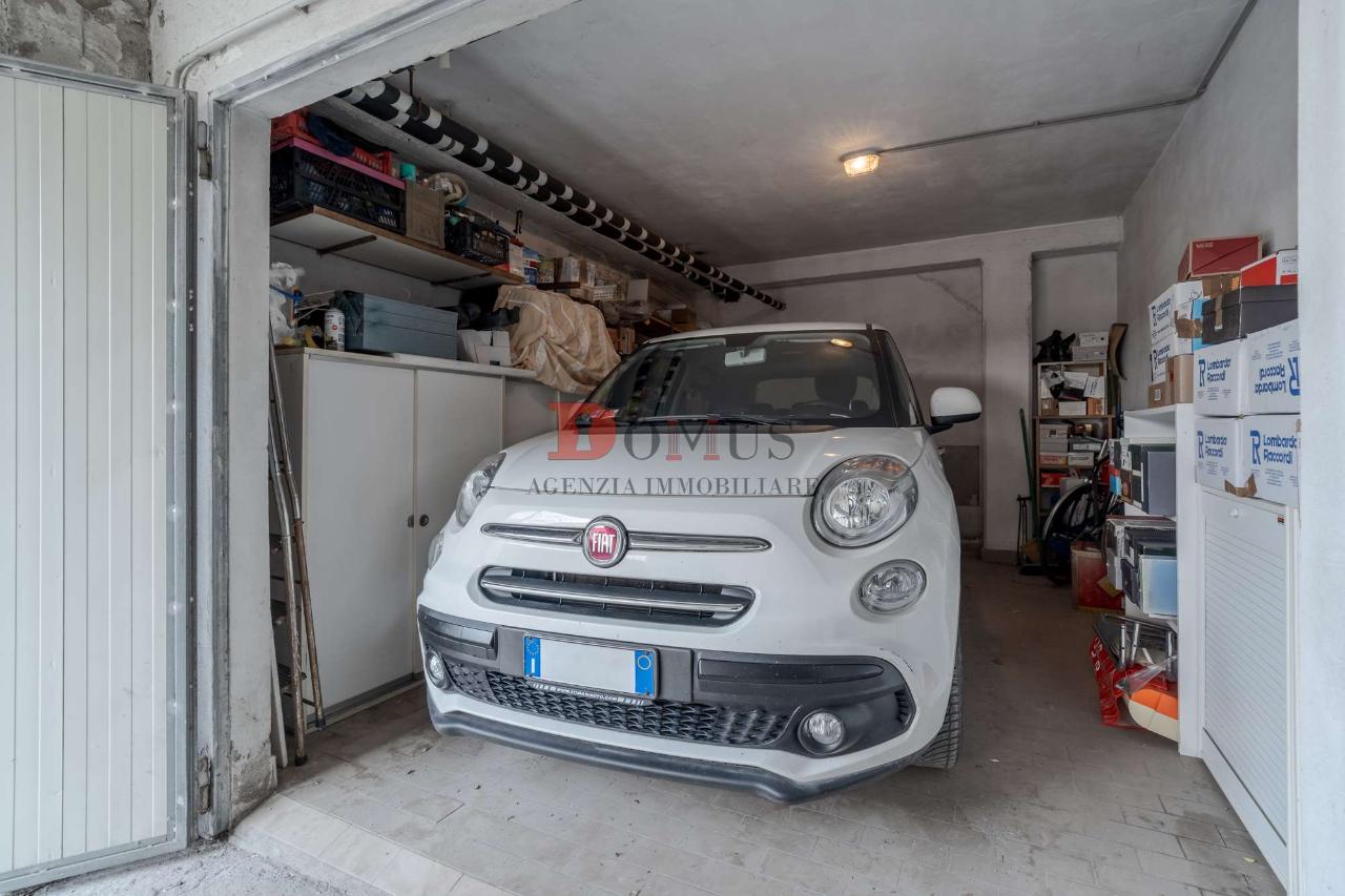 Garage - Posto auto in vendita a Mantova