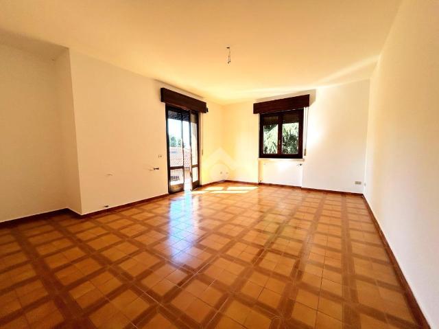 3-room flat in Via Case Sparse, Gorlago - Photo 1