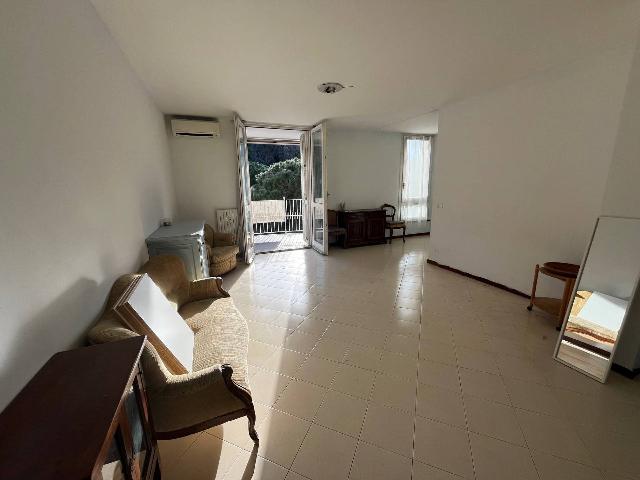 Vierzimmerwohnung in Piazza Golgi 23, Arenzano - Foto 1