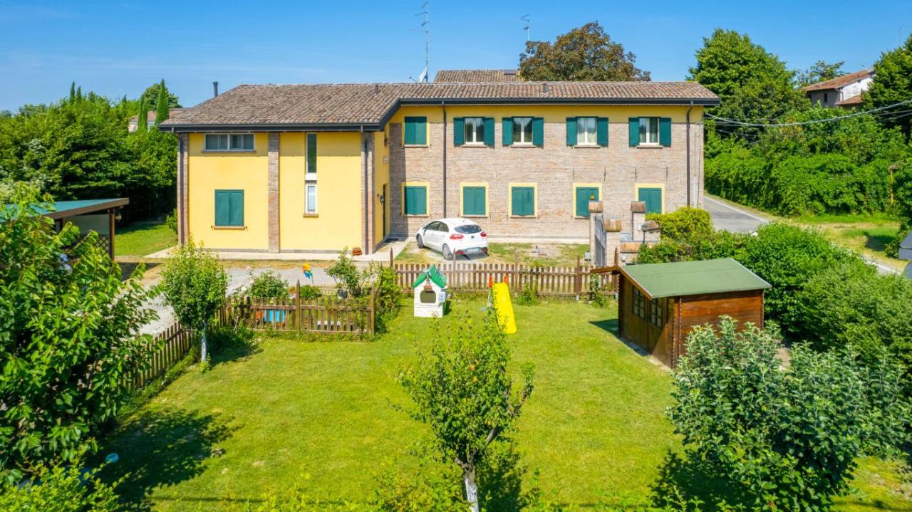 Villa in vendita a Gattatico