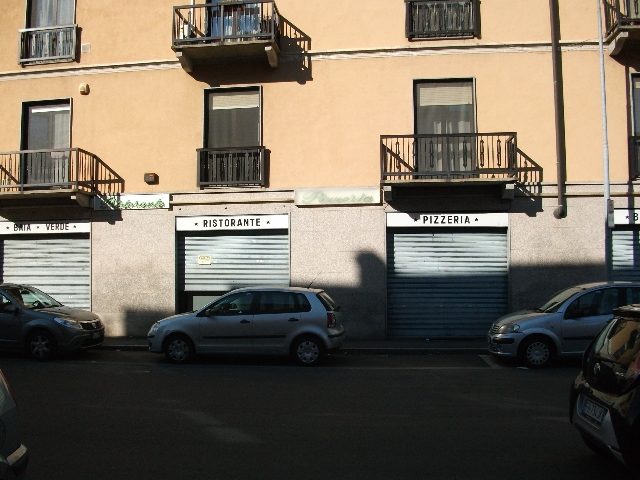 Shop in Via Enrico Bianchetti, Novara - Photo 1