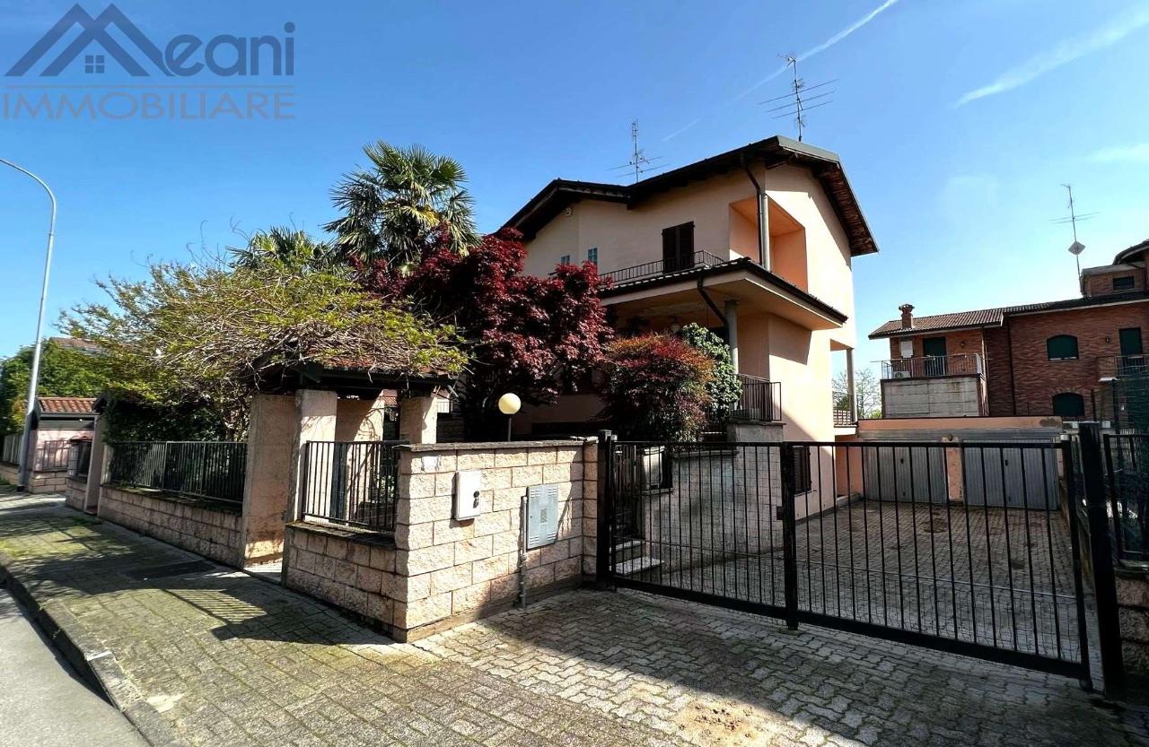 Villa bifamiliare in vendita a Siziano