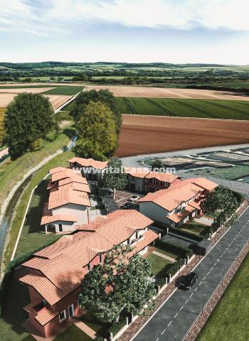 Terraced house, Castelbelforte - Photo 1