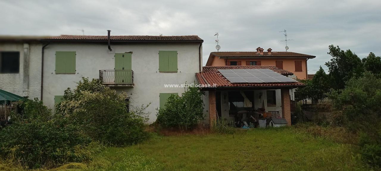 Villa bifamiliare in vendita a Formigara