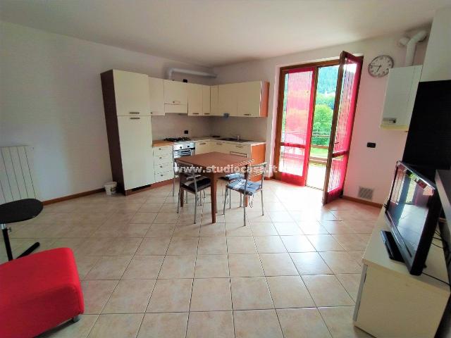 2-room flat, Clusone - Photo 1