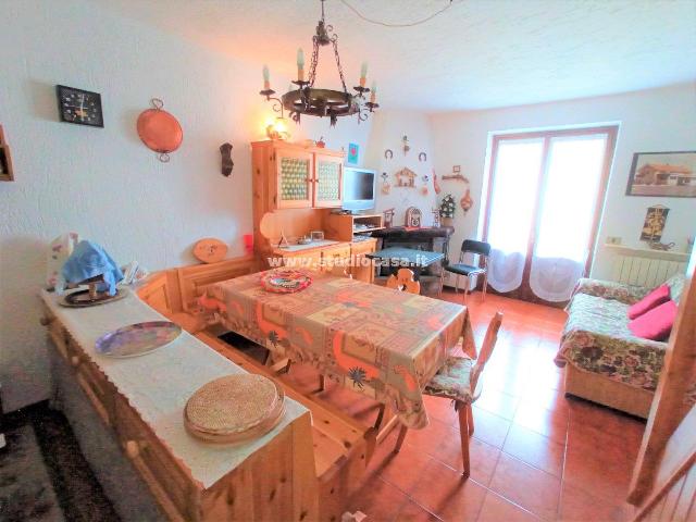 4-room flat, Ardesio - Photo 1