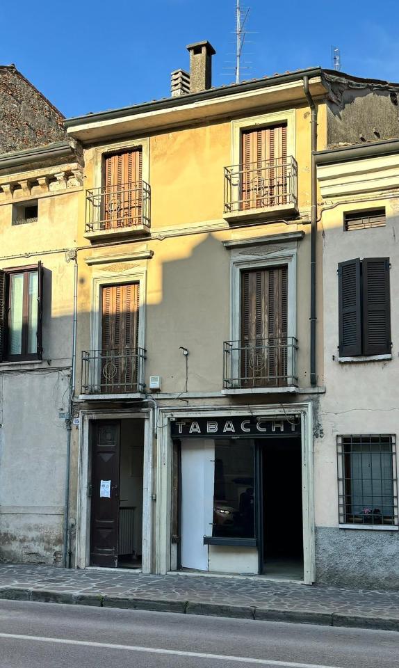 Terratetto in vendita a Mantova