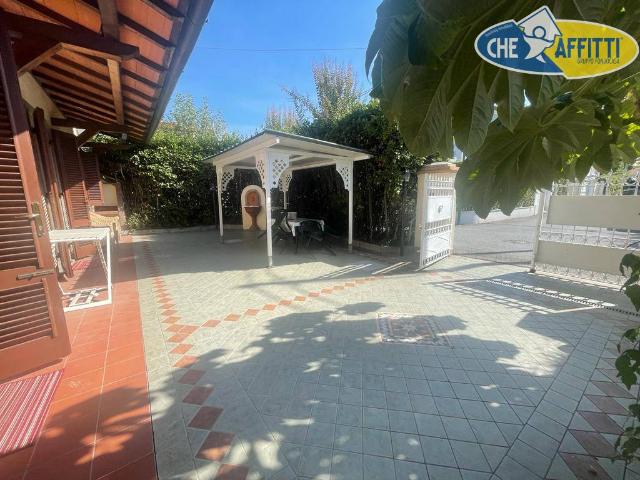 Detached house in Via Francesco Carrara 7, Forte dei Marmi - Photo 1