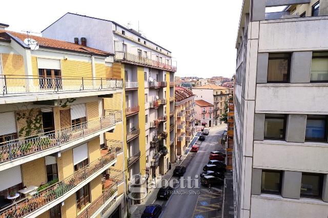 4-room flat in Via Zurlo, Campobasso - Photo 1