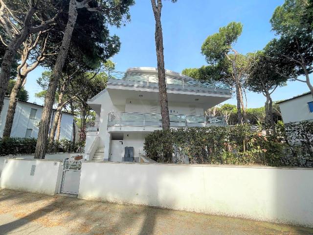 Terraced house in Via Po 8, Comacchio - Photo 1