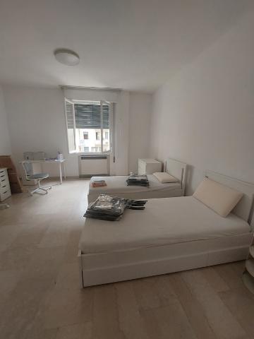 4-room flat in Via Boldrini 18, Bologna - Photo 1