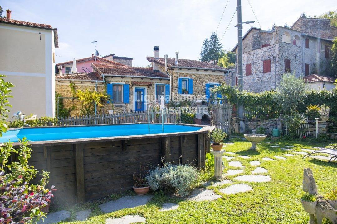 Villa in vendita a Borgomaro