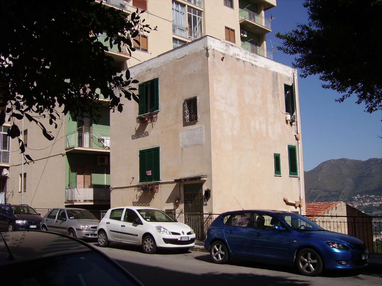 Porzione di casa in vendita a Monreale