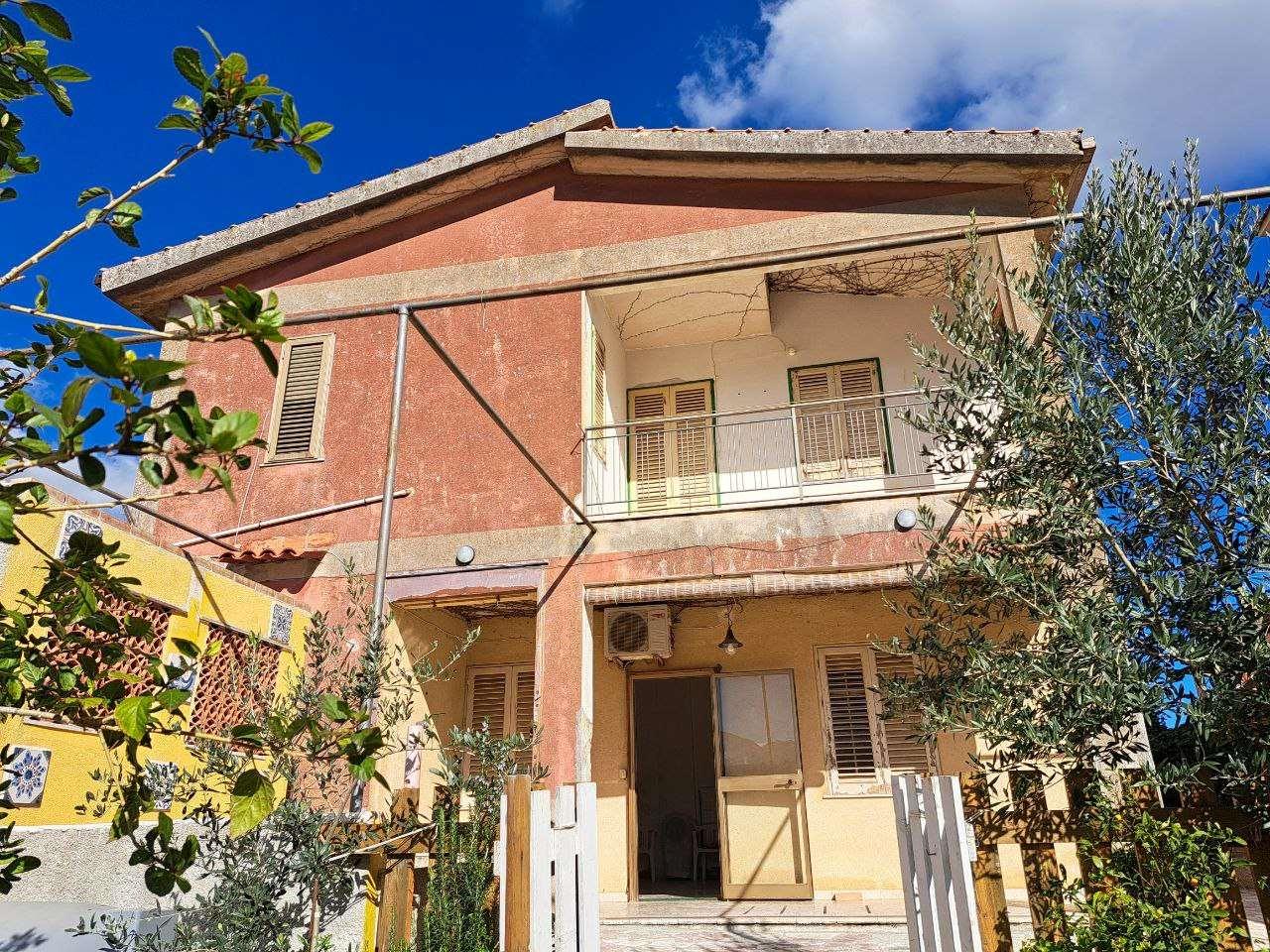 Villa bifamiliare in vendita a Monreale