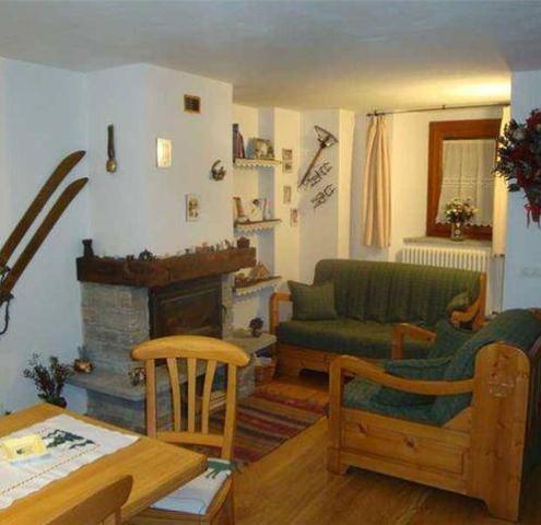 Apartament in Via  Paolo De Bernard 11016, La Thuile - Photo 1