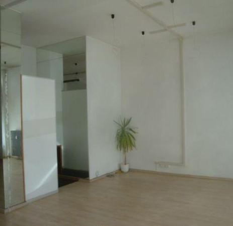 Negozio in , Aosta, {3} - Foto 2
