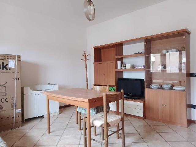 4-room flat in Via del Sottopasso, Roseto degli Abruzzi - Photo 1