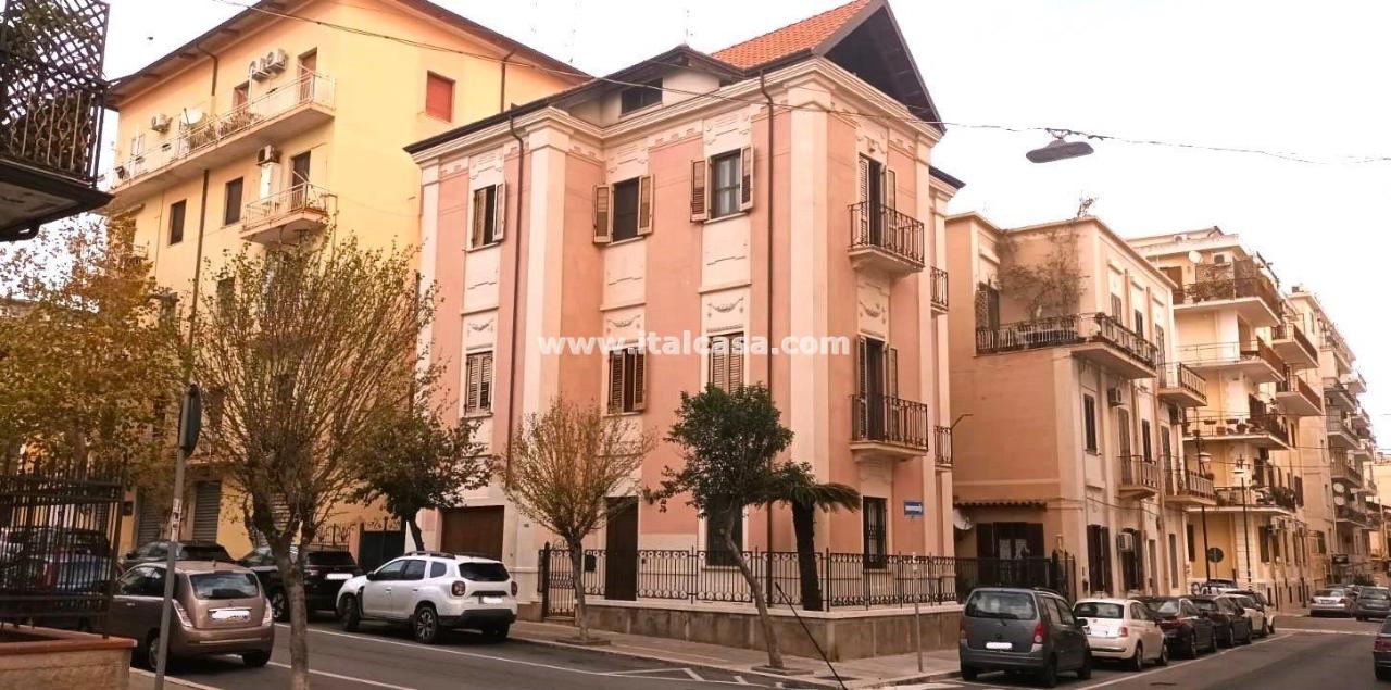 Casa indipendente in vendita a Crotone