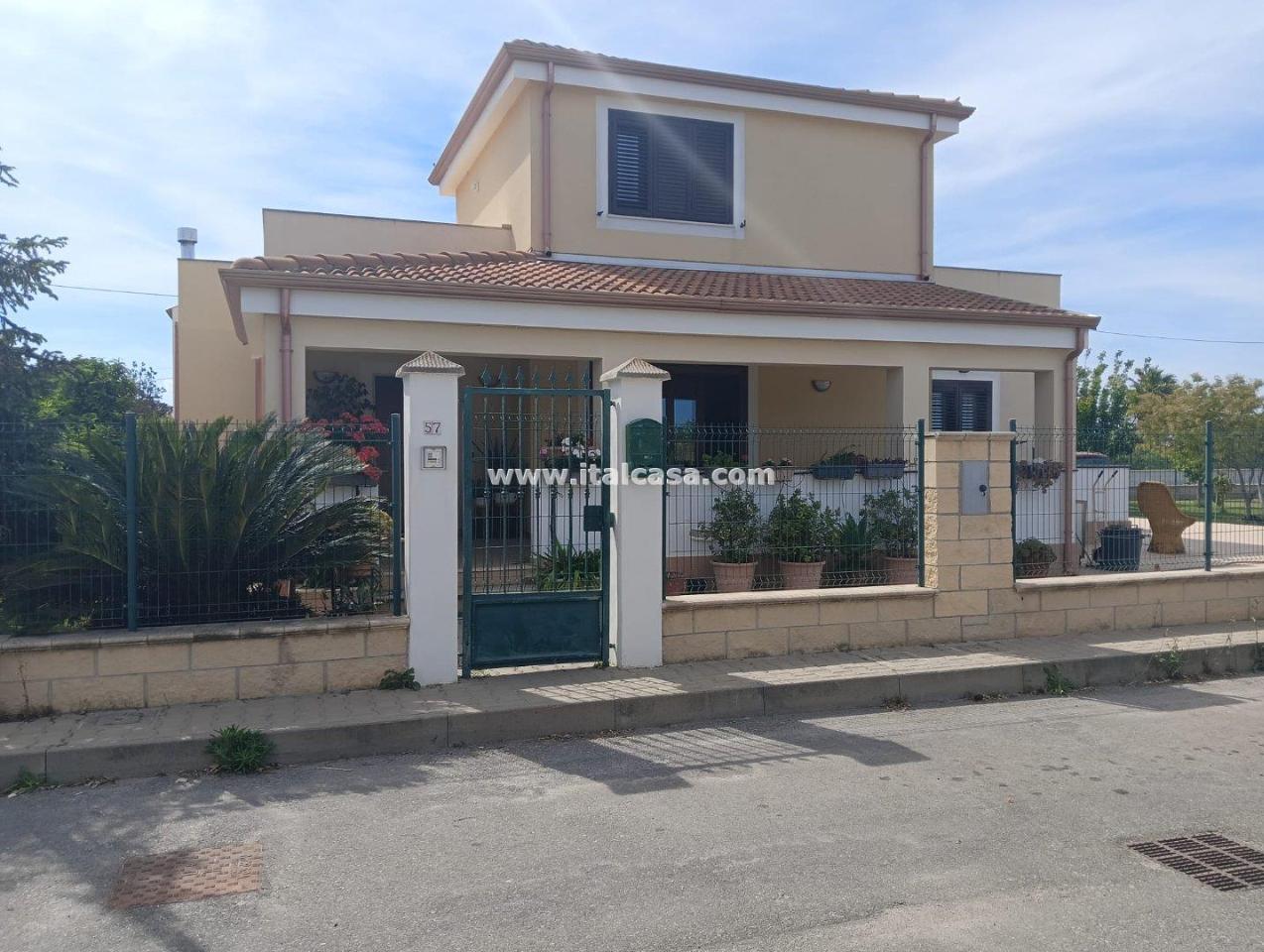 Villa in vendita a Crotone
