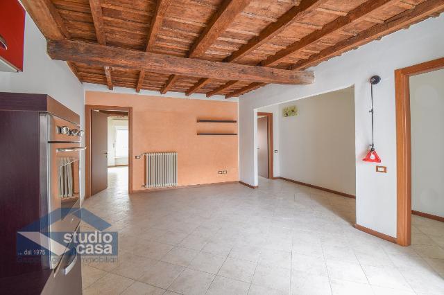 3-room flat in Corso Adda 59, Lodi - Photo 1