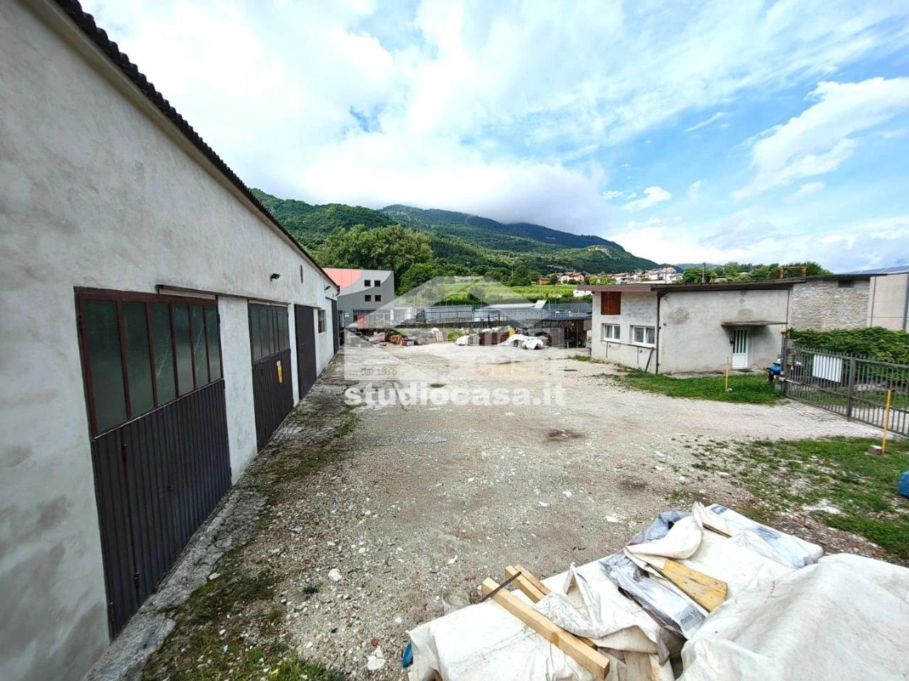 Magazzino in Via Cavour, Brentonico, {3} - Foto 2
