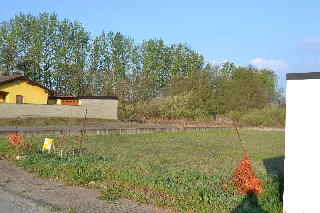 Residential building land, Tromello - Photo 1