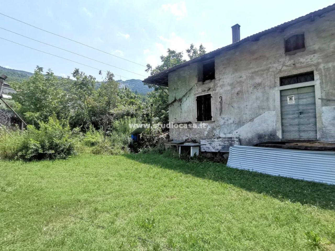 Villa quadrifamiliare in vendita a Rovereto