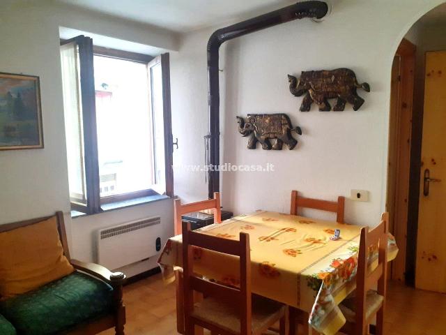 3-room flat in Via Foppa, Oltre il Colle - Photo 1