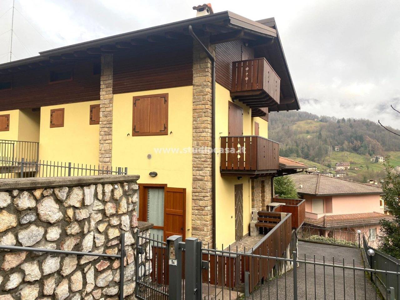 Appartamento in villa in vendita a Costa Di Serina