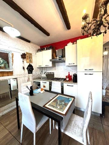 3-room flat in Via Roma, Oltre il Colle - Photo 1