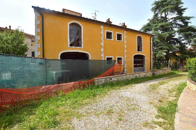 4-room flat in Via Dante, Rapolano Terme - Photo 1