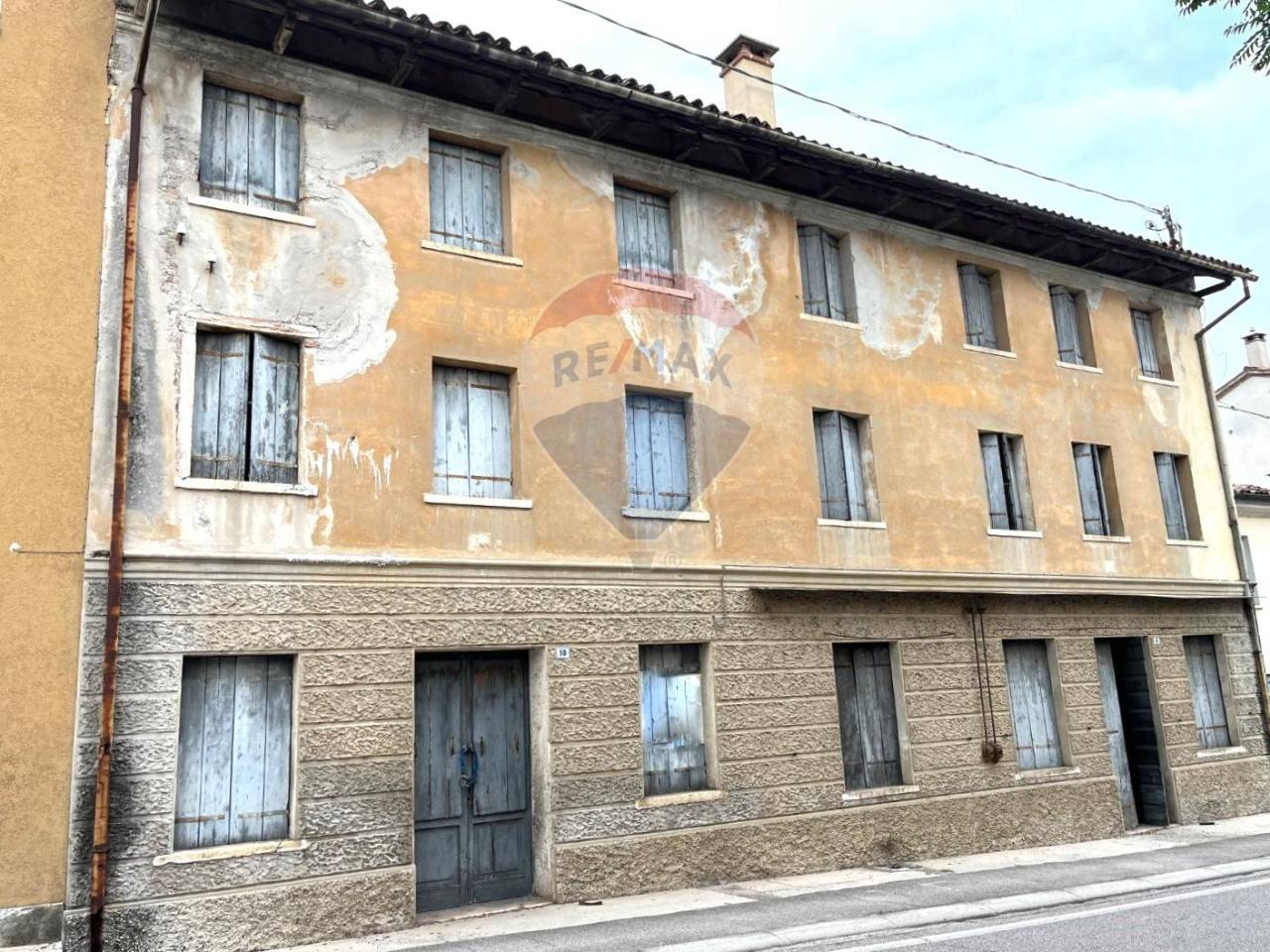 Appartamento in vendita a Cavaso Del Tomba