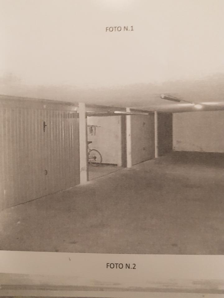 Parcheggio chiuso in Via M. Polo 688, Andora - Foto 1