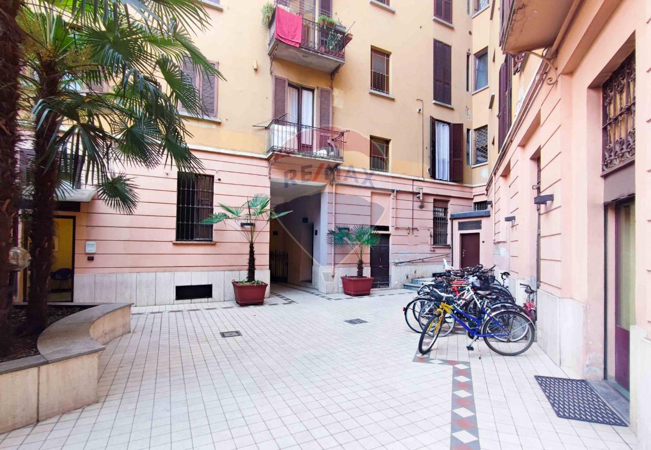 Magazzino in Via Carlo Farini 27, Milano - Foto 1