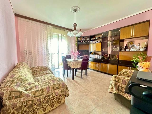 4-room flat in {3}, Via Biancospini - Photo 1