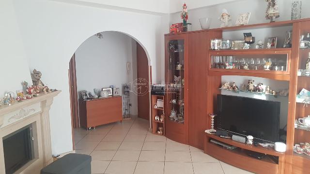 3-room flat in Via Fontanatetta, Avellino - Photo 1