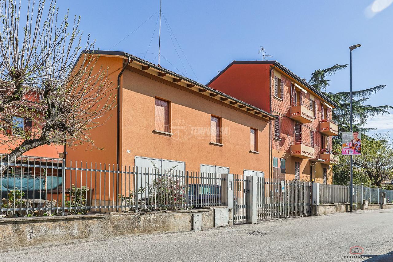 Casa indipendente in vendita a Bologna