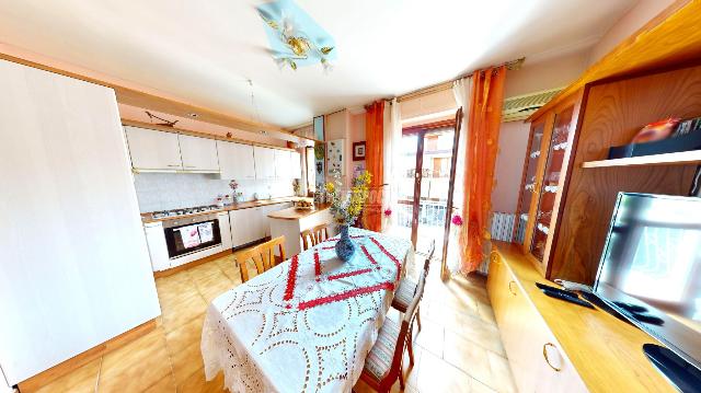 2-room flat in Via Lario, Cesano Maderno - Photo 1