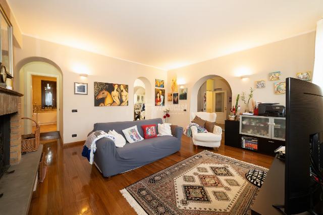 main gallery real estate image