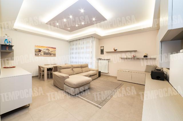 4-room flat in Viale Kennedy 47, Gorgonzola - Photo 1