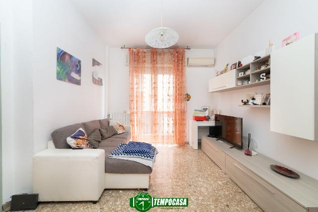 2-room flat in Via Leoncavallo, Melzo - Photo 1