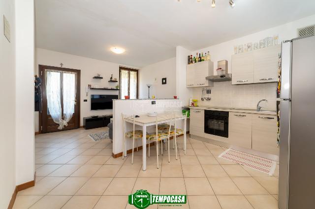 2-room flat in {3}, Volta - Photo 1